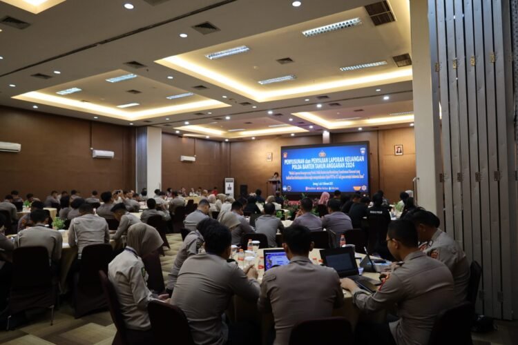 Meraih Opini Tertinggi Dari BPK, Bidkeu Polda Banten Laksanakan Kegiatan Sunlapkeu Tutup Buku T.A 2024