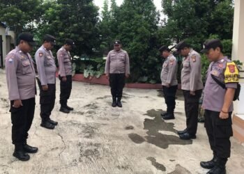 Sebelum dan Sesudah Pelaksanaan Tugas Jaga Personil Polsek Sajira Polres Lebak Gelar Serah Terima Tugas Jaga