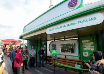 Pemkot Tangsel dan Gojek Resmikan 2 Halte Publik untuk Kemudahan Masyarakat