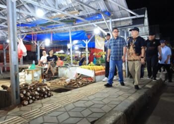 Sidak Pasar Ciputat di Malam Hari, Pilar Saga Ichsan: Kita Pastikan Ini Permanen Penertibannya