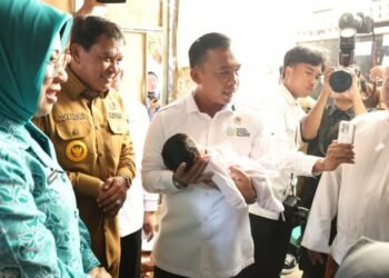 Bupati Tangerang Dampingi Menteri Kemdukbangga/ BKKBN Tinjau SPPG dan Luncurkan Pelayanan KB Serentak