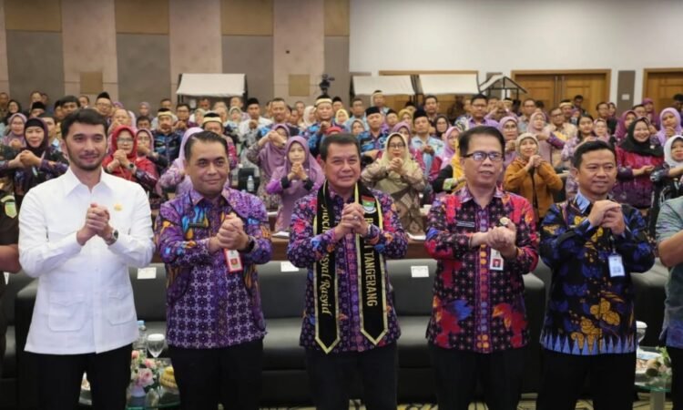 Pemkab Tanda Tangani Komitmen Bersama untuk Wujudkan SPMB Objektif, Transparan, dan Akuntabel