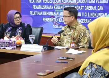 Wabup Intan Buka Pelatihan Pengelolaan Keuangan Daerah dan Kehumasan