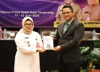 Wabup Intan Buka Sosialisasi Peningkatan Penggunaan Produk Dalam Negeri