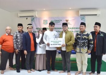 Apresiasi Penghafal Al-Qur’an, Pemkot Tangsel Bersama Baznas Salurkan Beasiswa