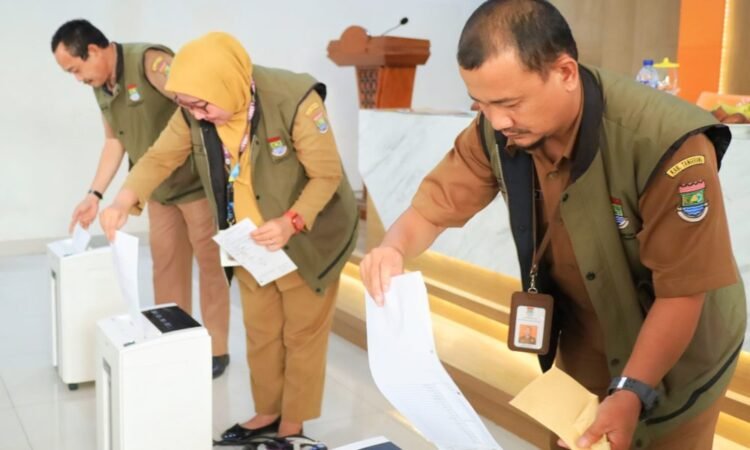 BPBD Musnahkan 575 Arsip Lama, Pastikan Tata Kelola Kearsipan Tertib