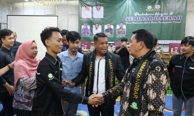 Bupati Dorong HIMATANGBAR Jadi Lokomotif Gerakan Intelektual untuk Pembangunan Daerah