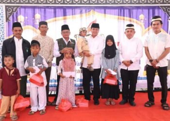 Bupati Tangerang Hadiri Santunan Yatim dan Khitanan Massal di Desa Daru