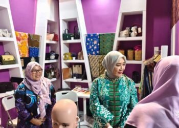 Produk Dekranasda Kabupaten Tangerang Curi Perhatian Ketua Harian Dekranas Pusat