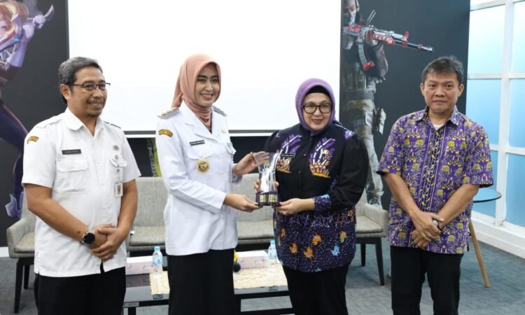 Wakil Bupati Tangerang Dorong Pemuda Aktif dan Berinovasi Mengembangkan Potensi Lokal