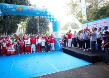 Dihadiri Benyamin Davnie dan Pilar Saga Ichsan, Fun Walk Tangsel 2025 Disambut Antusias Ribuan Masyarakat