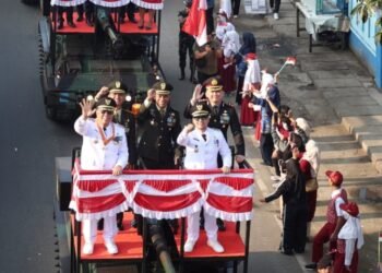 Parade Tank Kembali Meriahkan HUT ke-80 RI di Tangsel, Benyamin Davnie-Pilar Saga Ichsan Pimpin Iring-iringan