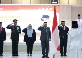 Bupati dan Wabup Kukuhkan Paskibraka Kabupaten Tangerang 2025