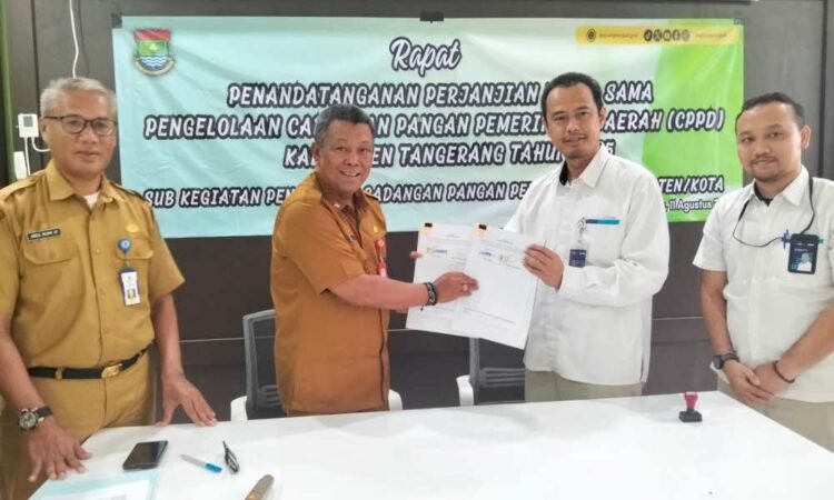 DPKP dan Bulog Tanda Tangani Kerja Sama Pengelolaan Cadangan Pangan