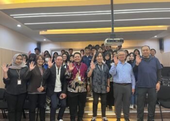 Banten, Ciledug, Jellyfish Education Indonesia, Kota Tangerang, SMK Budi Luhur, Tangerang, Yomiuri Shimbun Group