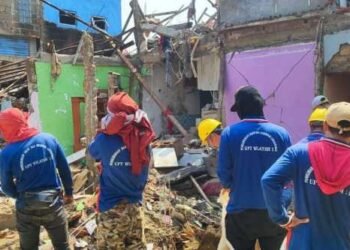Disperkimta Tangsel Bersama Baznas Perbaiki Rumah Warga Terdampak Ledakan di Pondok Cabe Pamulang