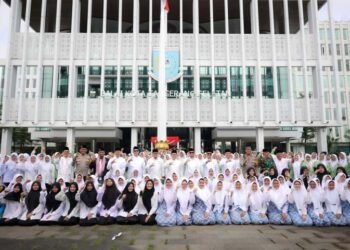 Wakil Wali Kota Tangsel Pilar Saga Ichsan: Santri Adalah Aset Penting untuk Bangsa