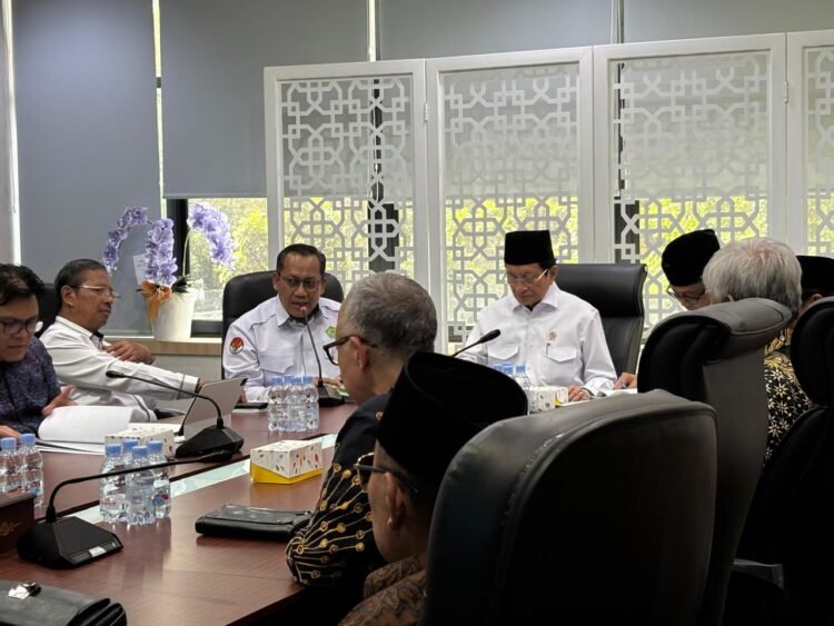 Rektor Asep Saepudin Jahar: UIN Jakarta Pastikan Kesejahteraan Karyawan dan Pembebasan Sewa Sesuai KMA 1543/2025