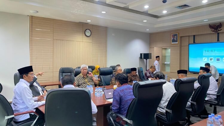 KMA 1543 Tahun 2025 Terbit, BLU UIN Jakarta Resmi Kelola Satuan Pendidikan di Bawah Yayasan Triguna Utama, Syarif Hidayatullah, dan Ketilang Insan Mandiri