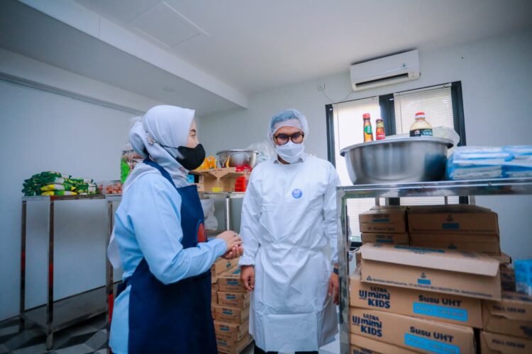 Tinjau Dapur MBG, Wakil Wali Kota Pilar Saga Ichsan Pastikan Pemkot Tangsel Akan Bantu Kelayakan SPPG