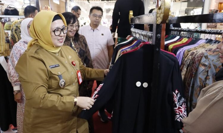 Wabup Intan: Pameran Nusacraft Lifestyle Jadi Wadah Kolaborasi dan Inovasi UMKM