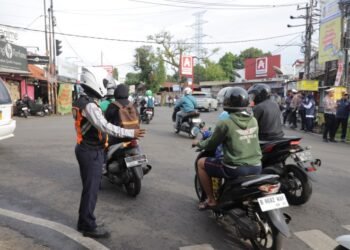 Dishub Tangsel Uji Coba Lampu Lalu Lintas di Simpang Duren Satu Sampai Dua Minggu Kedepan