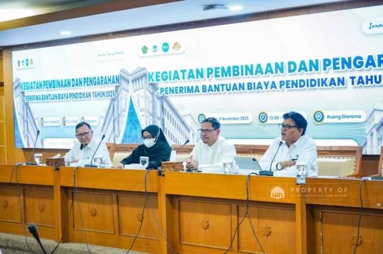 UIN Jakarta Salurkan Rp2,85 Miliar Beasiswa untuk 138 Dosen dan Tenaga Kependidikan
