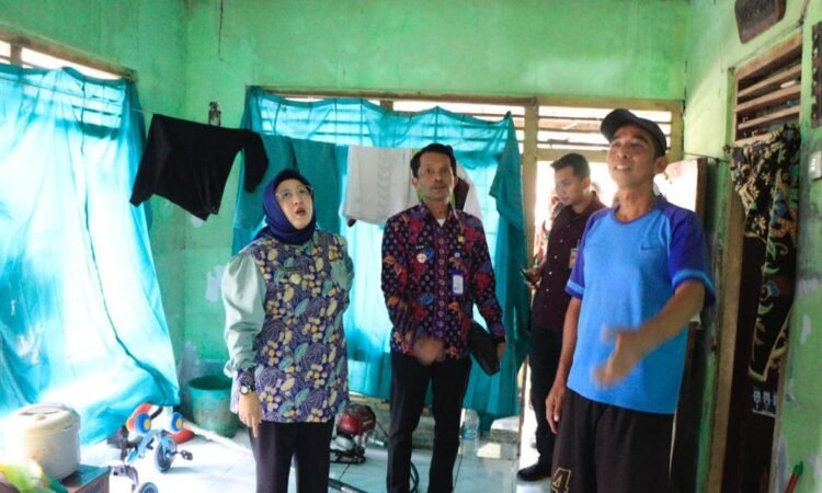 Resmikan Program Bedah RTLH, Wabup Intan: Wujud Komitmen Pemkab Tangerang Tingkatkan Kesejahteraan Warga