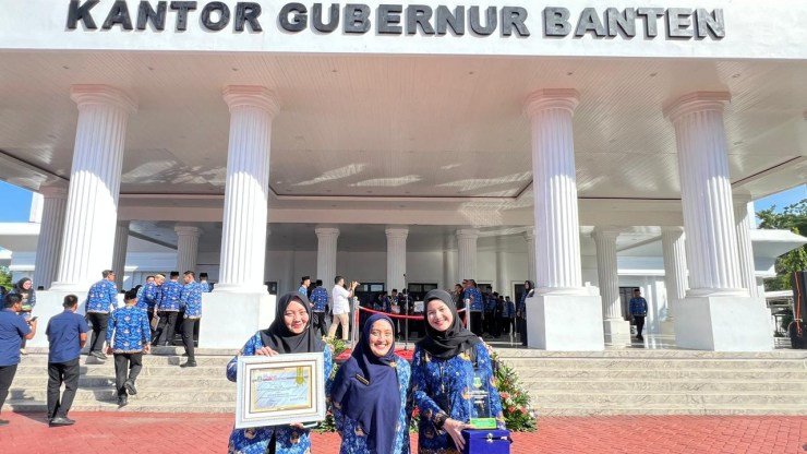 TARA C’More DP3AP2KB Tangsel Juara 1 KIPP Banten 2025 Kategori Kinerja Pelayanan Terbaik