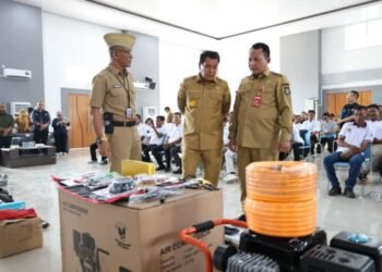 Bupati Tangerang Buka Pelatihan Kerja dan Serahkan Bantuan Peralatan Usaha