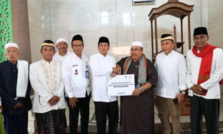 Jumat Keliling, Bupati Tangerang Ajak Warga Makmurkan Masjid dan Perkuat Ukhuwah