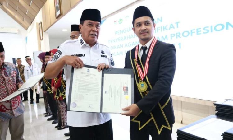 Penyerahan Sertifikat Guru PAI, Bupati Tangerang: 400 Orang Lagi Kita Doakan Agar Dapat Pengakuan