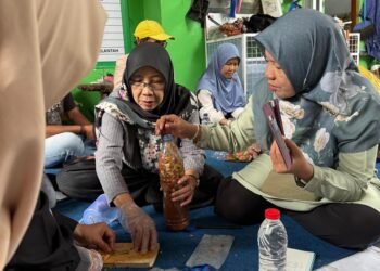 Alfamidi Gelar Pelatihan Eco Enzyme, Warga Antusias Kelola Sampah Organik