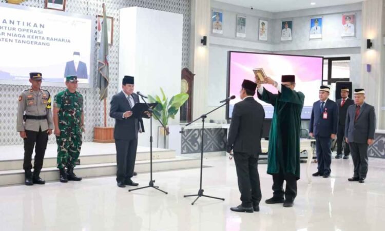 Bupati Tangerang Lantik Dirops Perumda Pasar NKR