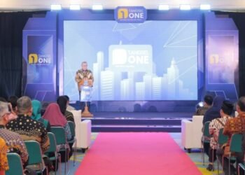 Pemerintah Kota Tangerang Selatan Luncurkan Tangsel One dan Asisten Virtual Helita