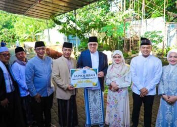 Selain Hewan Kurban, Pemkot Tangsel Salurkan 10 Ribu Wadah Ramah Lingkungan