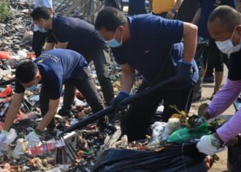 Maesyal Rasyid Pimpin Aksi Bersih-Bersih Massal untuk Wujudkan Indonesia ASRI