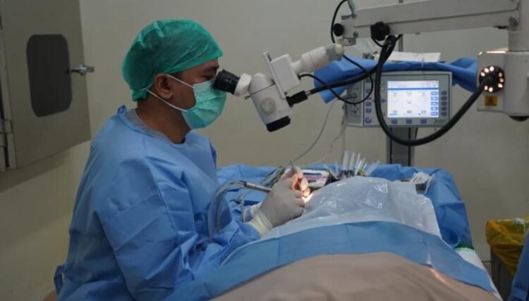 Peringati Hari Bakti Dokter Indonesia ke-118, 66 Warga Kurang Mampu Jalani Operasi Katarak Gratis di RSUD Tangerang