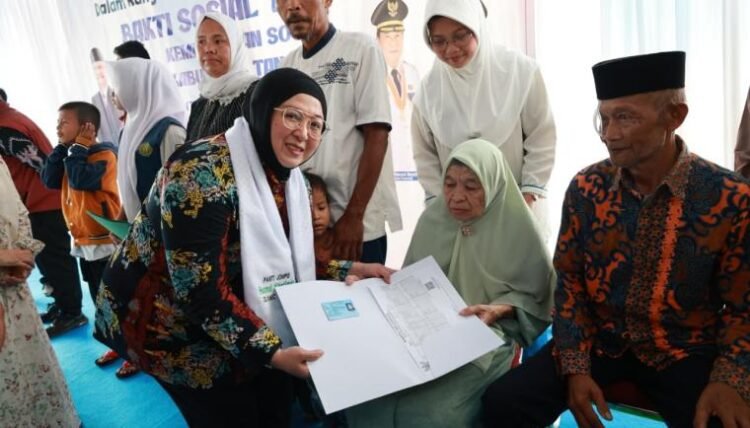 Wabup Intan Nurul Hikmah Ajak Masyarakat Ciptakan Lingkungan Ramah Lansia