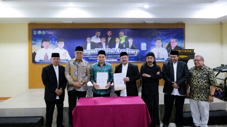 Tangsel Digital Academy Hadir di Pesantren, Benyamin Davnie Dorong Santri Kuasai AI dan Literasi Digital