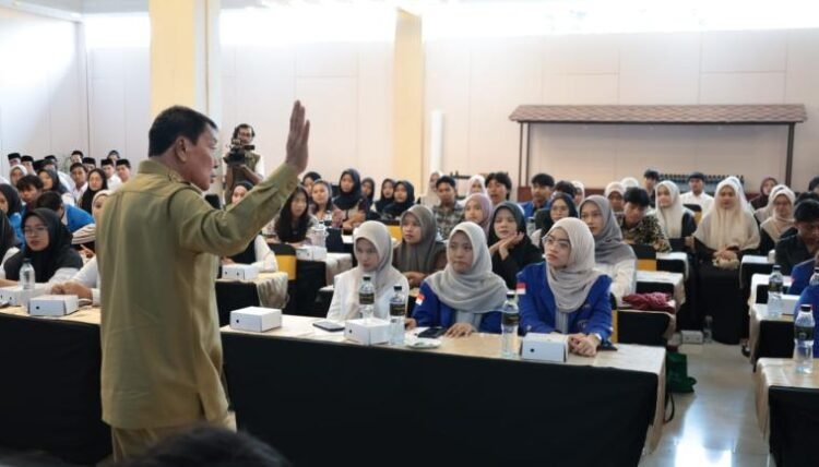 Bupati Maesyal Rasyid Bekali 1.075 Penerima Beasiswa Tangerang Gemilang 2026